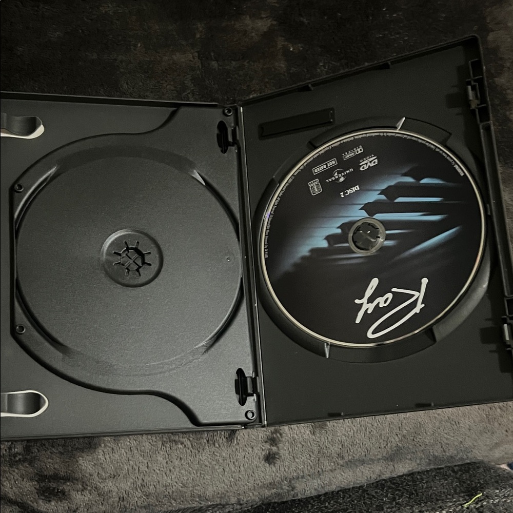 Adidas Black and White DVD Case - Picture 3 of 4